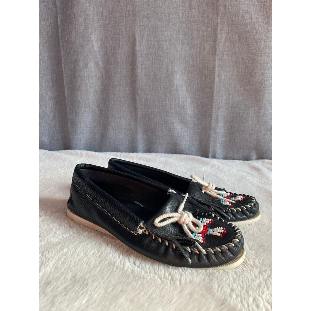 Vintage Minnetonka Black Leather Thunderbird Beaded Moccasins - Women's Size 7